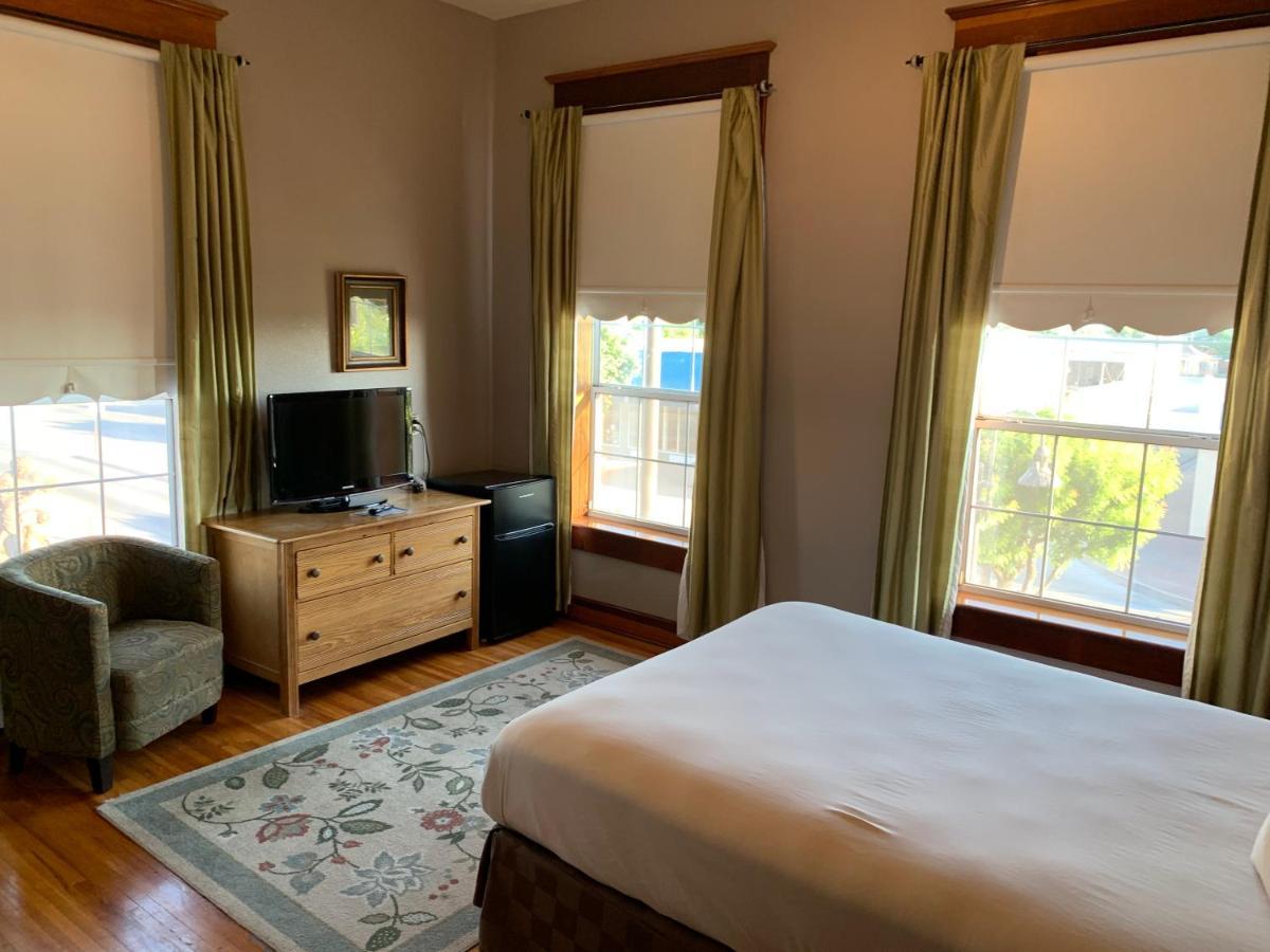 Heritage Inn Артижа Екстериор снимка